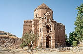 Akdamar island, church of the Holy Cross 